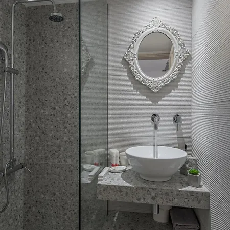 Floras Πανσιόν