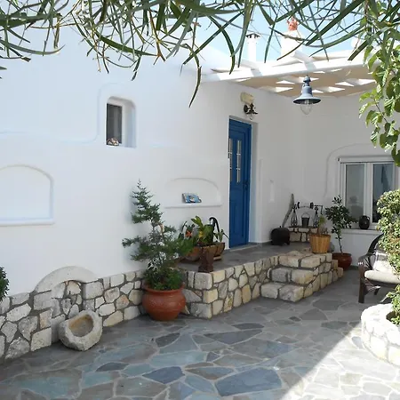 Floras Πανσιόν Πολλώνια